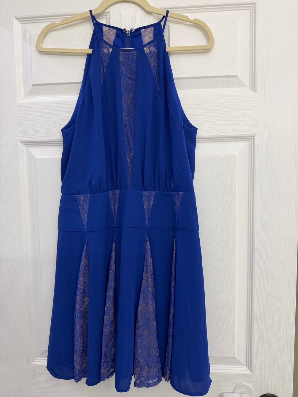 BCBGMAXAZRIA Royal Blue Lace Inset Fit & Flare Dress Size 8